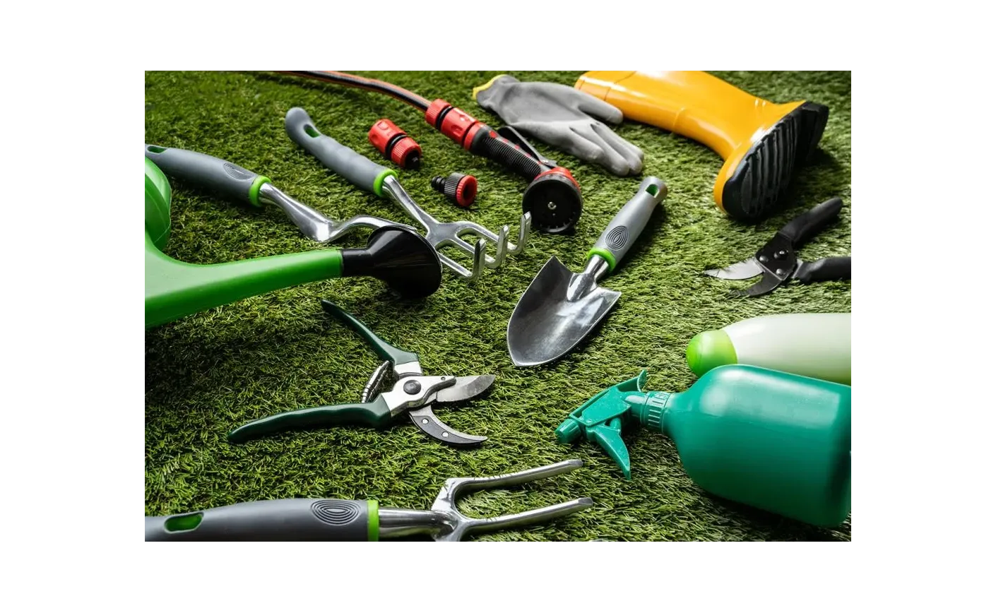 Come preparare l'orto estivo: attrezzature indispensabili e consigli pratici